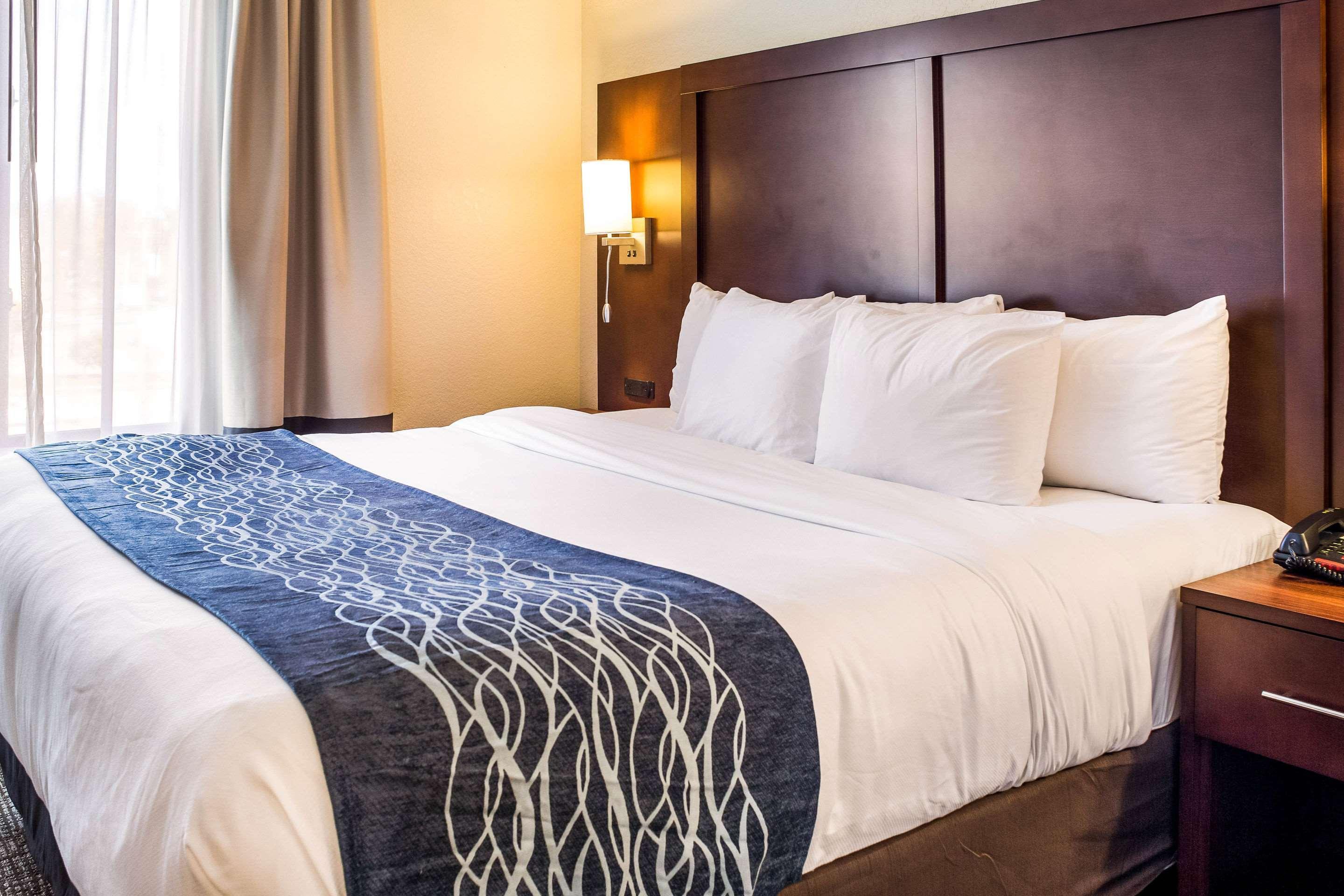 Comfort Inn & Suites Niagara Falls Blvd Usa מראה חיצוני תמונה